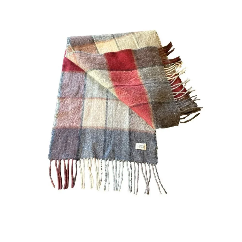 Frank & Oak plaid pattern